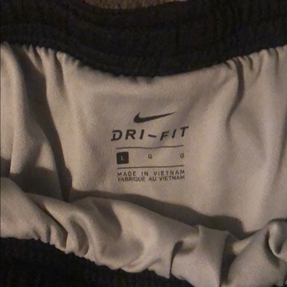 Running shorts